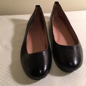 Easy Spirit Black Flat Pumps
